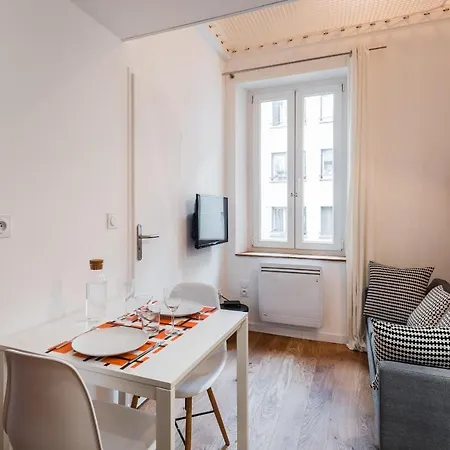 Dify Suchet - Confluence / Perrache Apartamento